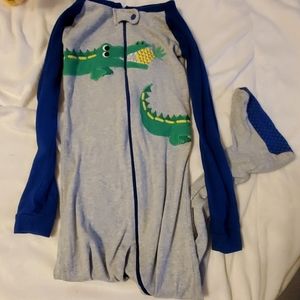 One piece 5T boys PJ